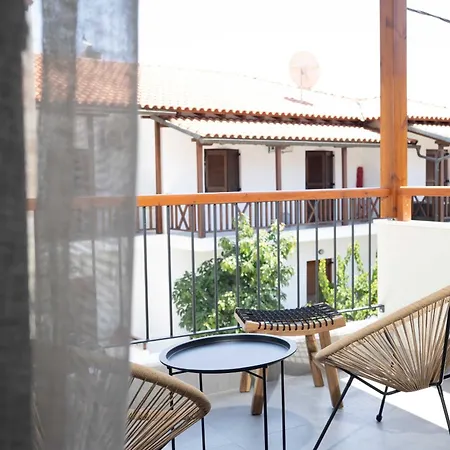 בית הארחה Mple Boutique אואוראנואופולי