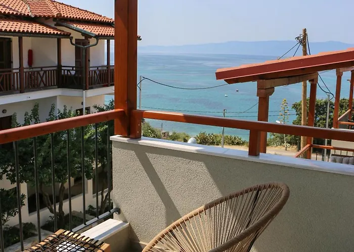 Konukevi Mple Boutique Ouranoupoli