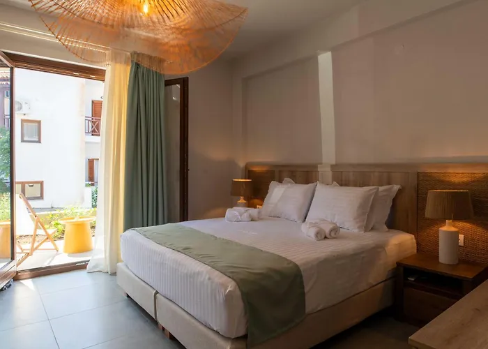 Konukevi Mple Boutique Ouranoupoli